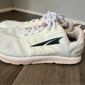 Altra Solstice Women's Pink and White Athletic Shoes